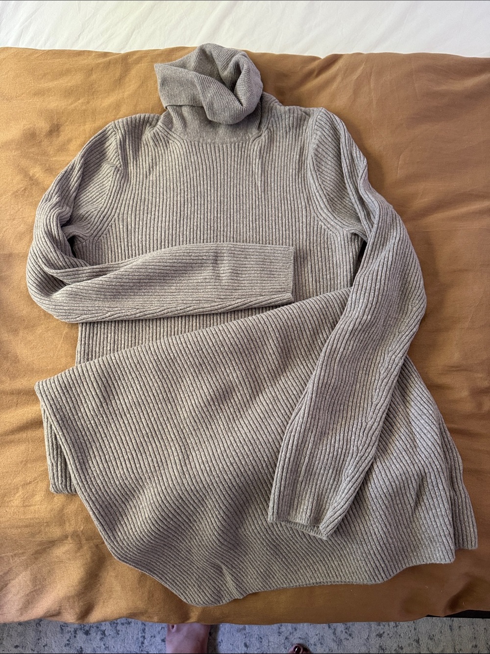 Gap - Women's Ribbed Turtleneck Sweater dress - brown gray